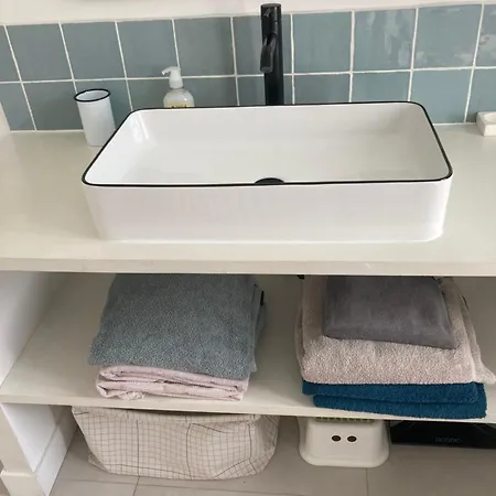 Maison - 5 Min A Pied Gare Et Port * La Rochelle (Charente-Maritime)